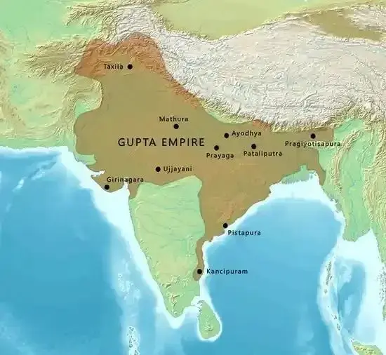 गुप्त साम्राज्य का मानचित्र जिसमें उसकी सीमाएँ और प्रमुख नगर दिखाए गए हैं